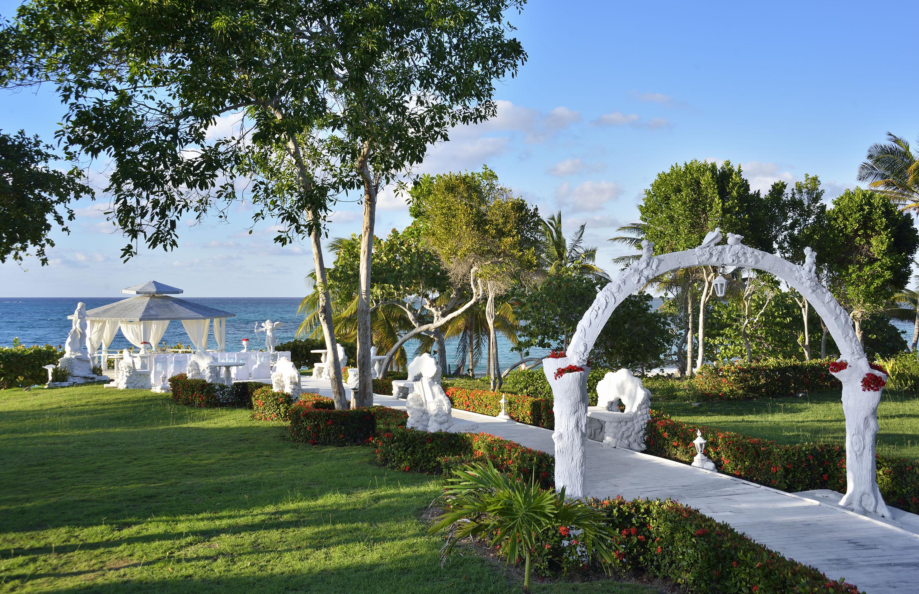 Hotel Sol Rio De Luna Y Mares Guardalavaca Exterior foto